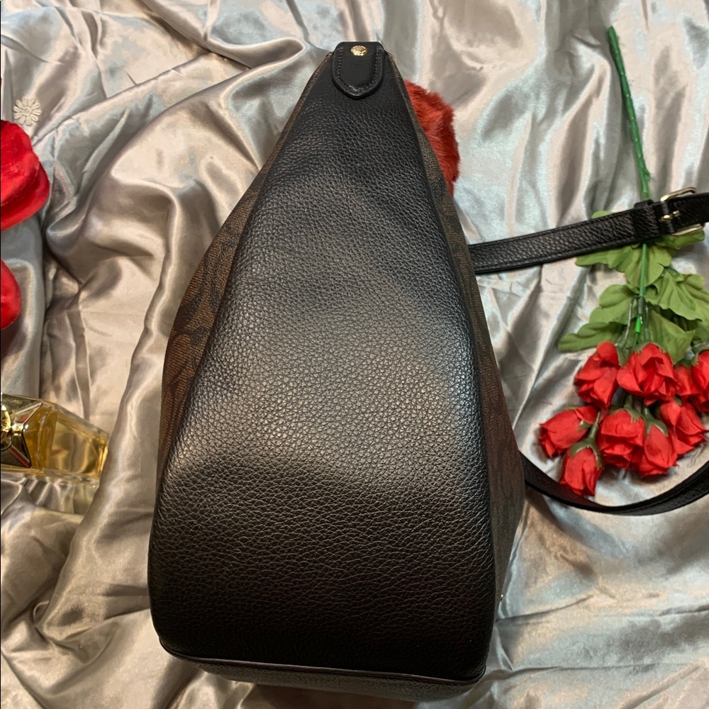 🌹BEAUTIFUL Coach Black Jules Hobo Bag • EUC Signature Canvas w/Crossbody Strap - Picture 8 of 12